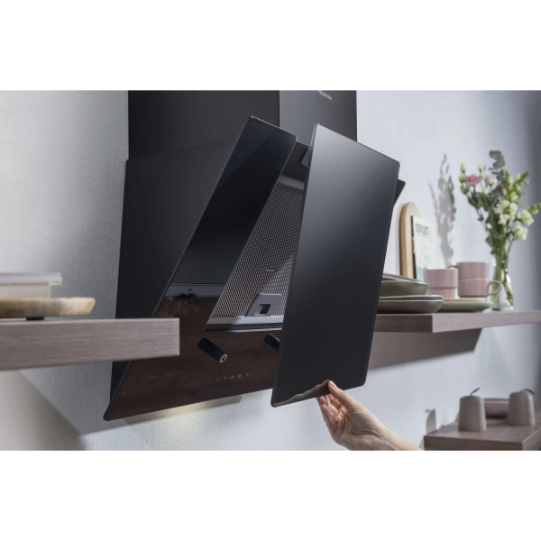 Hisense-MH9INBG-wall-mounted-cooker-hood-in-black-glass-in-Cypru