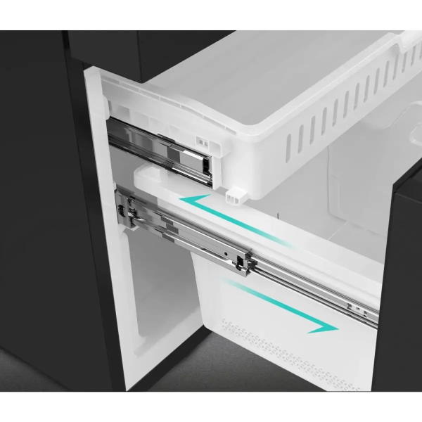 Hisense RF749N4WIF Premium French Door Fridge Freezer 579L